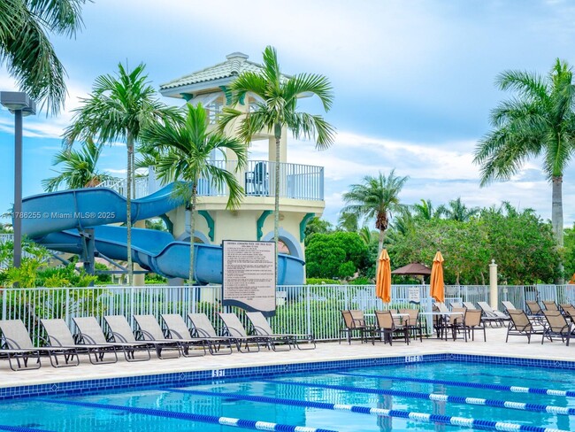 Building Photo - 1572 Canary Island Dr