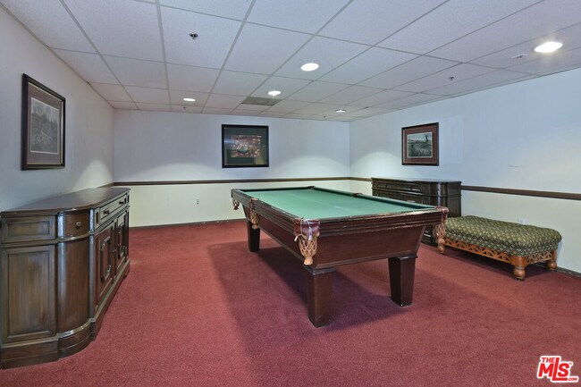 Building Photo - 4501 Cedros Ave