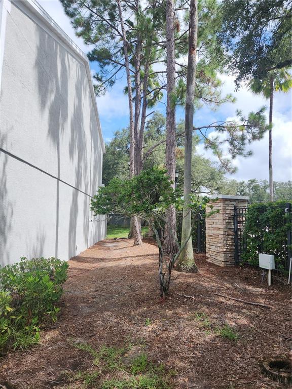 Building Photo - 2302 Lake Woodberry Cir