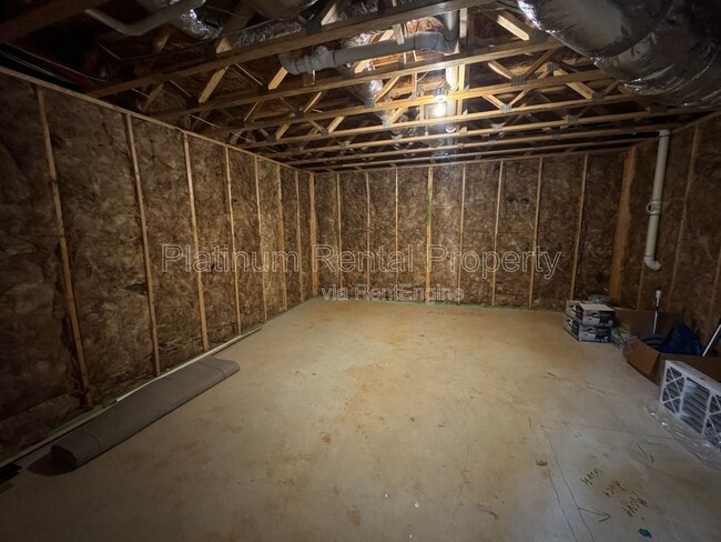 Building Photo - 3578 Strath Dr
