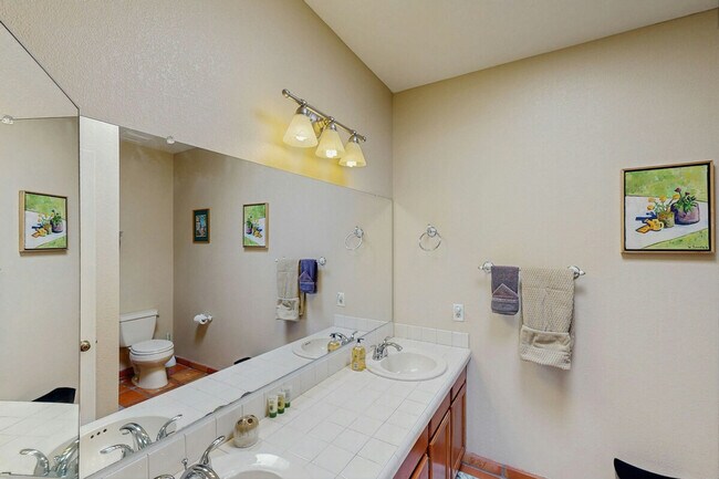 Building Photo - 10125 E Chevelon St