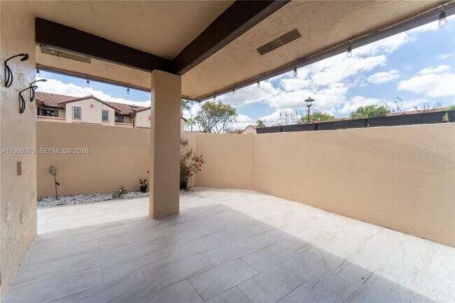 Building Photo - 11229 SW 132nd Ct W