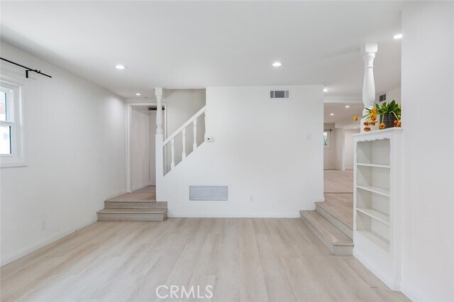 Building Photo - 3511 Paraiso Way