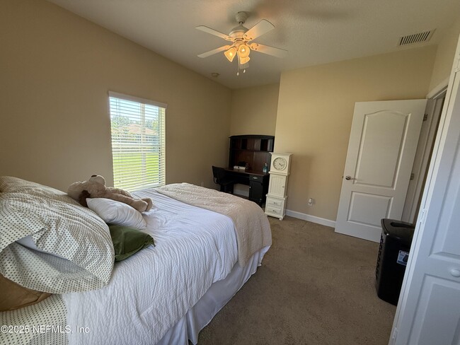 Building Photo - 4786 Yacht Ct