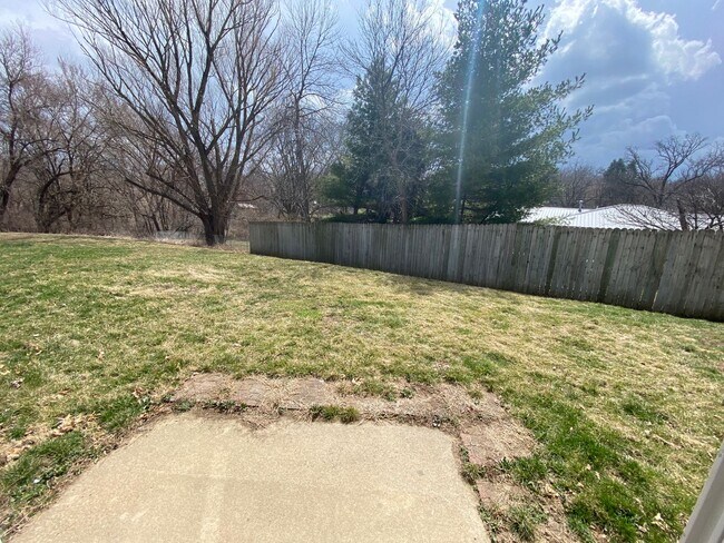 Building Photo - 3101 SE 17th St