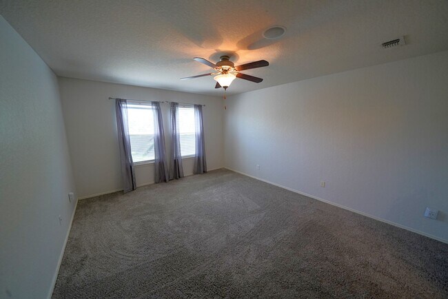 Building Photo - 6307 Myrtle Run