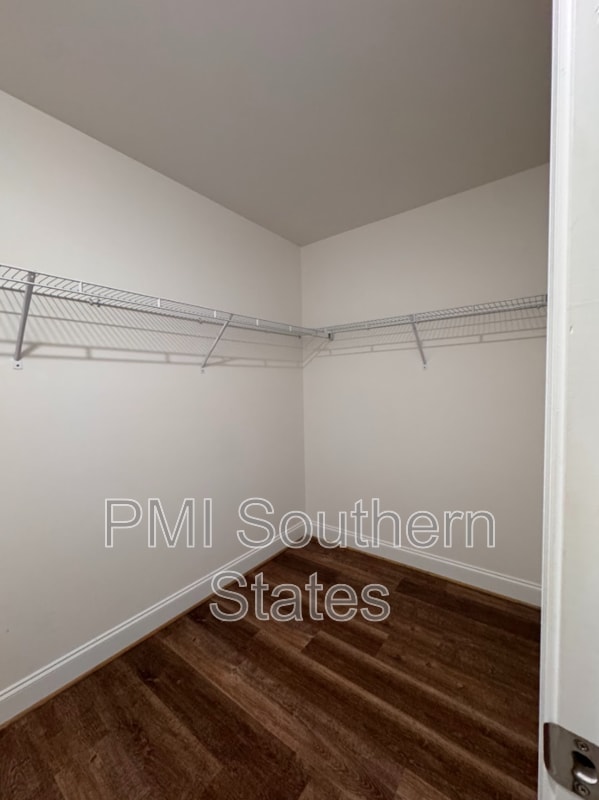 Building Photo - 313 Clarus Crk Wy