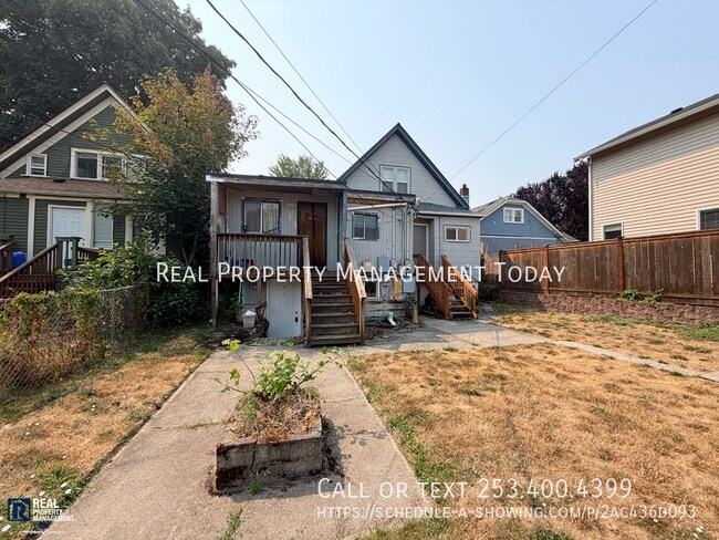 Building Photo - 703 S. Ainsworth-A