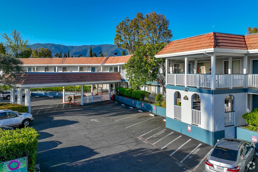 Primary Photo - Del Coronado Apartments