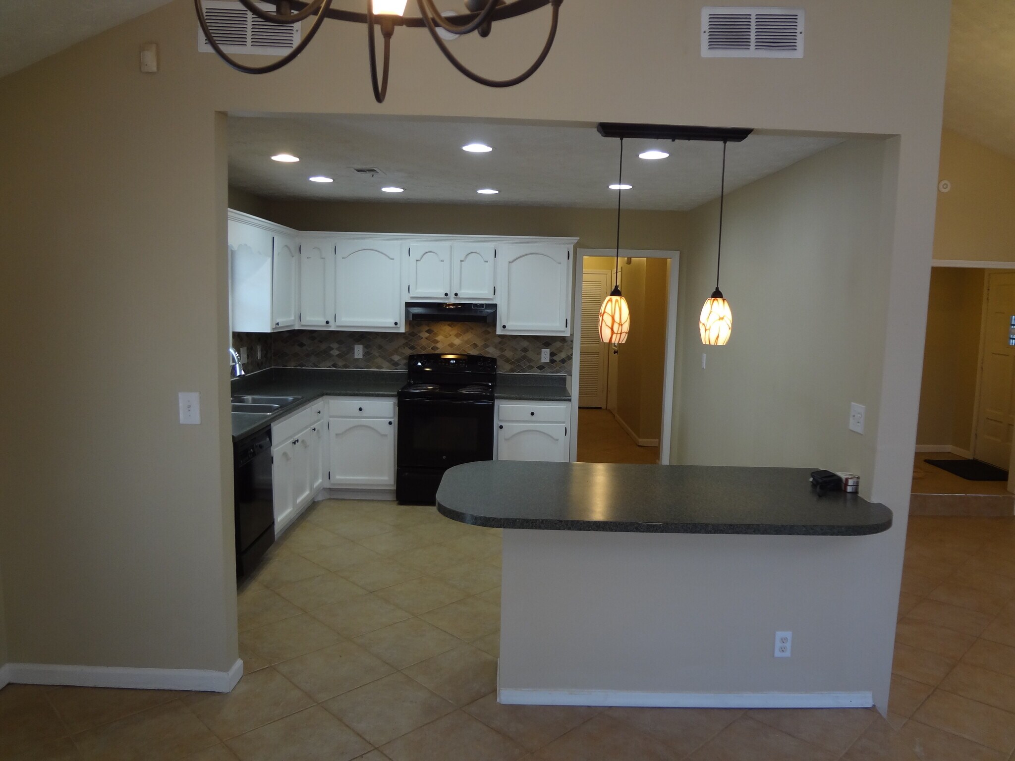 Building Photo - 125 Buckeye Ln