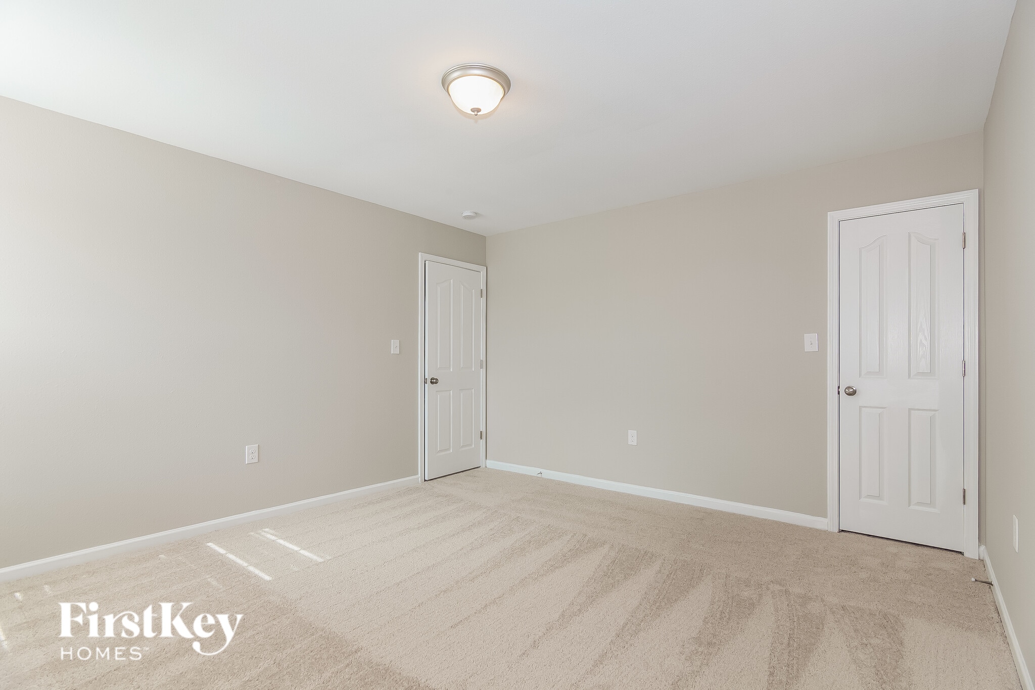 Building Photo - 1831 Eastway Dr