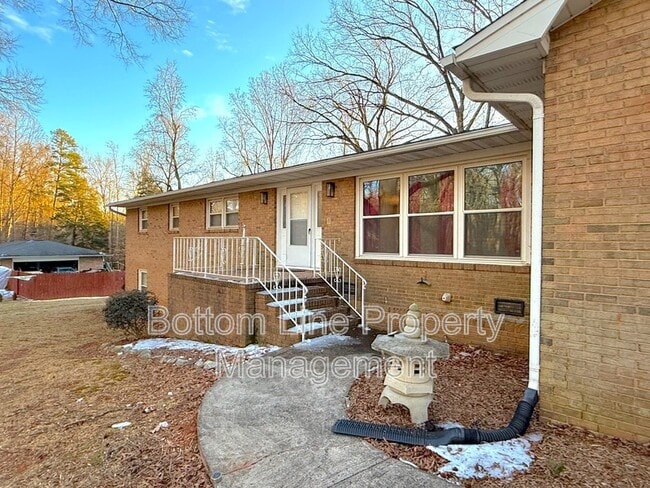 Building Photo - 9419 Brenda Ann Rd