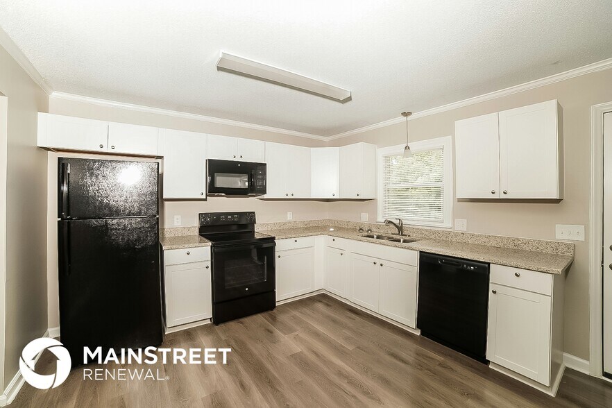 Building Photo - 162 Dober Ct