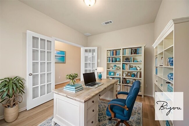 Building Photo - 2472 Fairway Hbr Dr