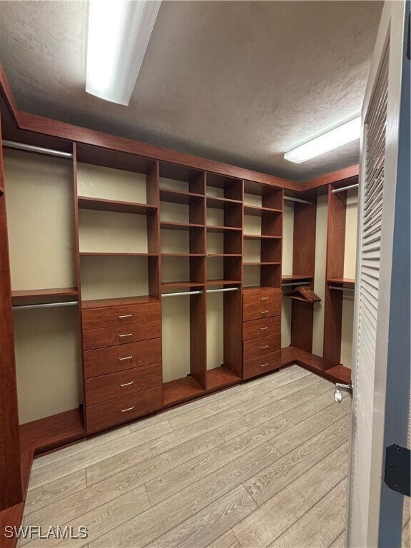 Building Photo - 4031 Gulf Shore Blvd N