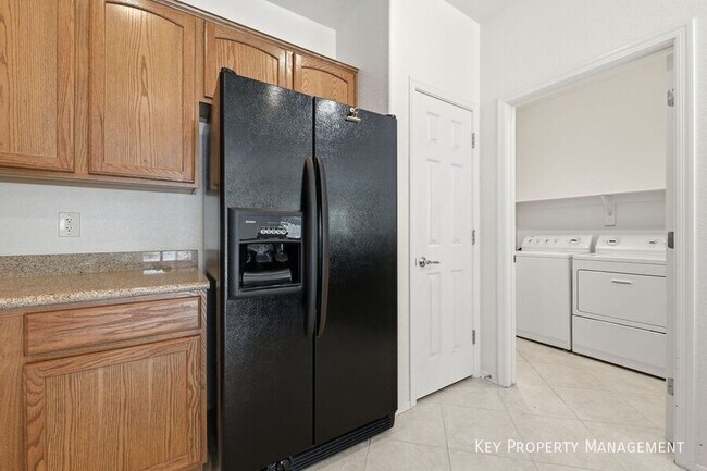 Building Photo - 2166 Idaho Falls Dr