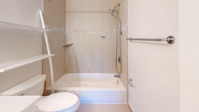 Building Photo - Serene Living in Rockville! Over 1,000 Squ...