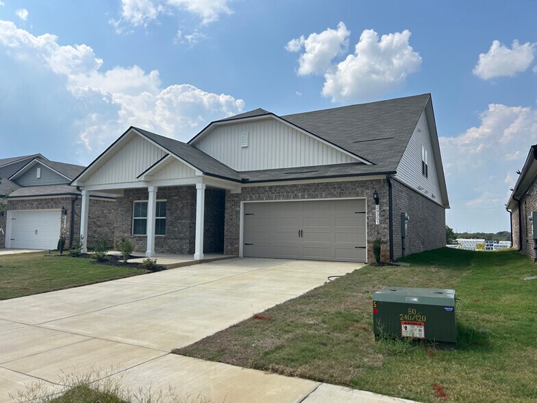 Building Photo - 29351 Satilla Cir