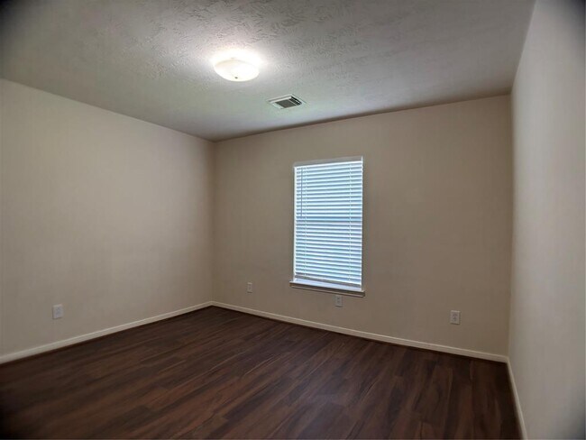 Building Photo - 25138 Bluma Ranch Dr