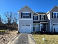 Building Photo - 214 Smith Ln