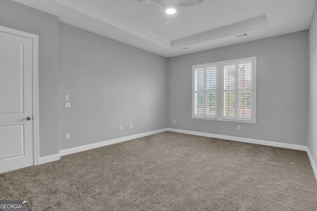 Building Photo - 35 Club Cresswind Dr