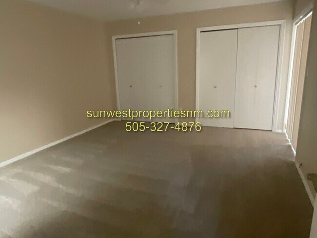 Building Photo - 3852 N Butler Ave