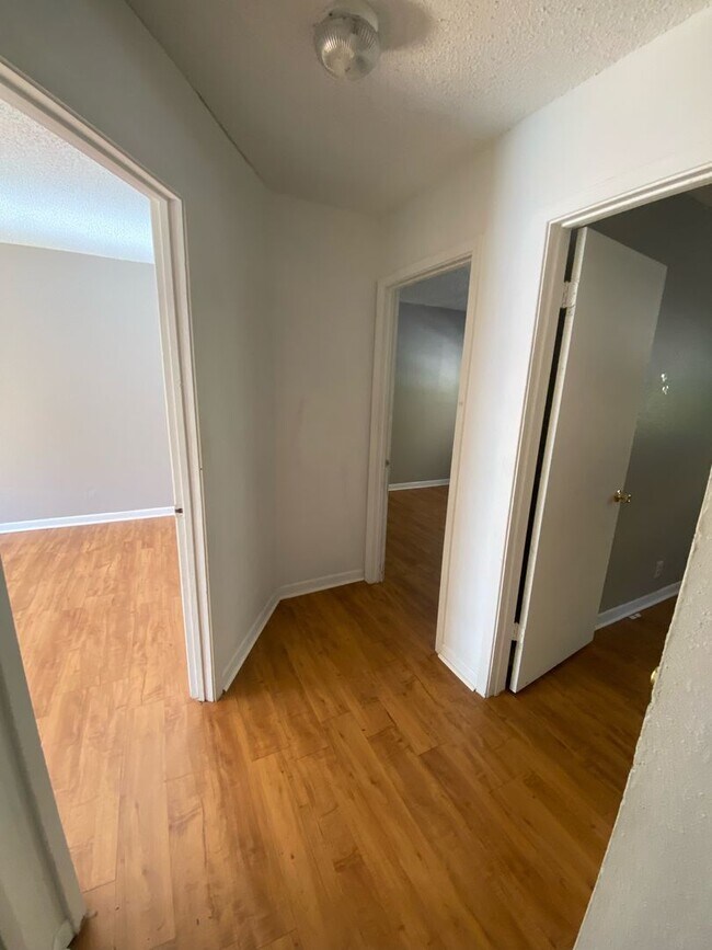 Building Photo - Monthly Paid Rent