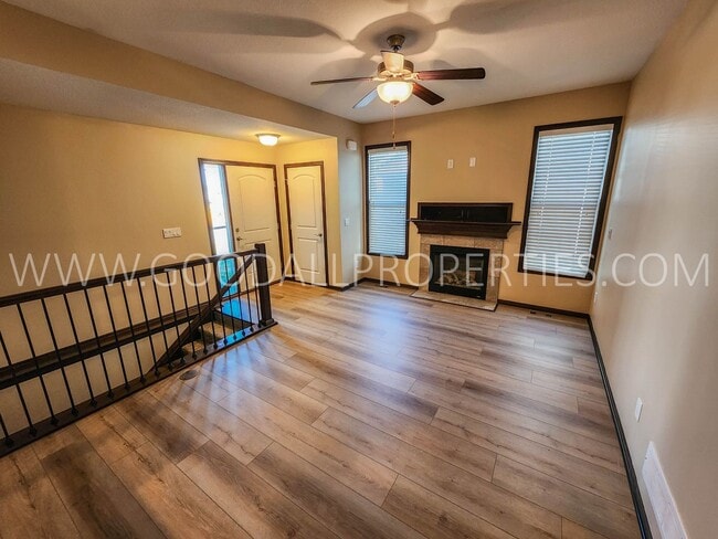 Building Photo - Great Deal in Ankeny! 3 Bedroom 2.5 bath with basement finished in Northwest Ankeny