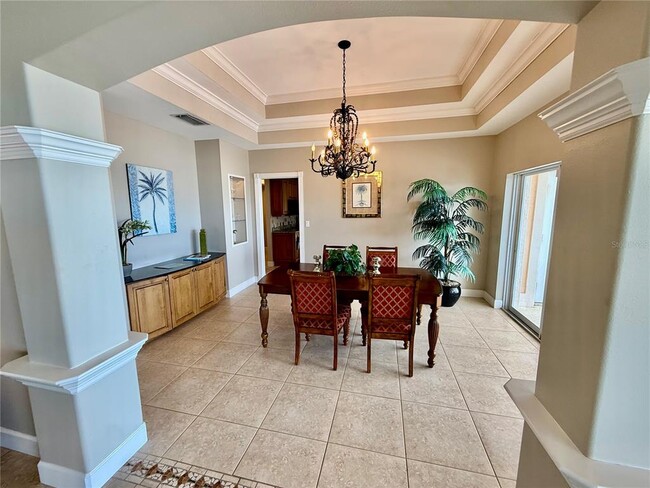 Building Photo - 376 W Royal Flamingo Dr