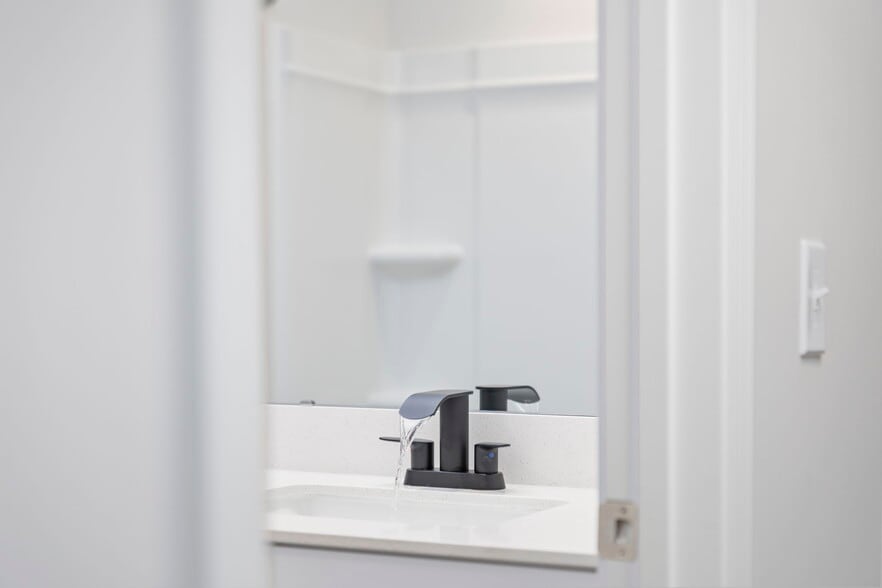 Building Photo - 6299 Swainson St SW