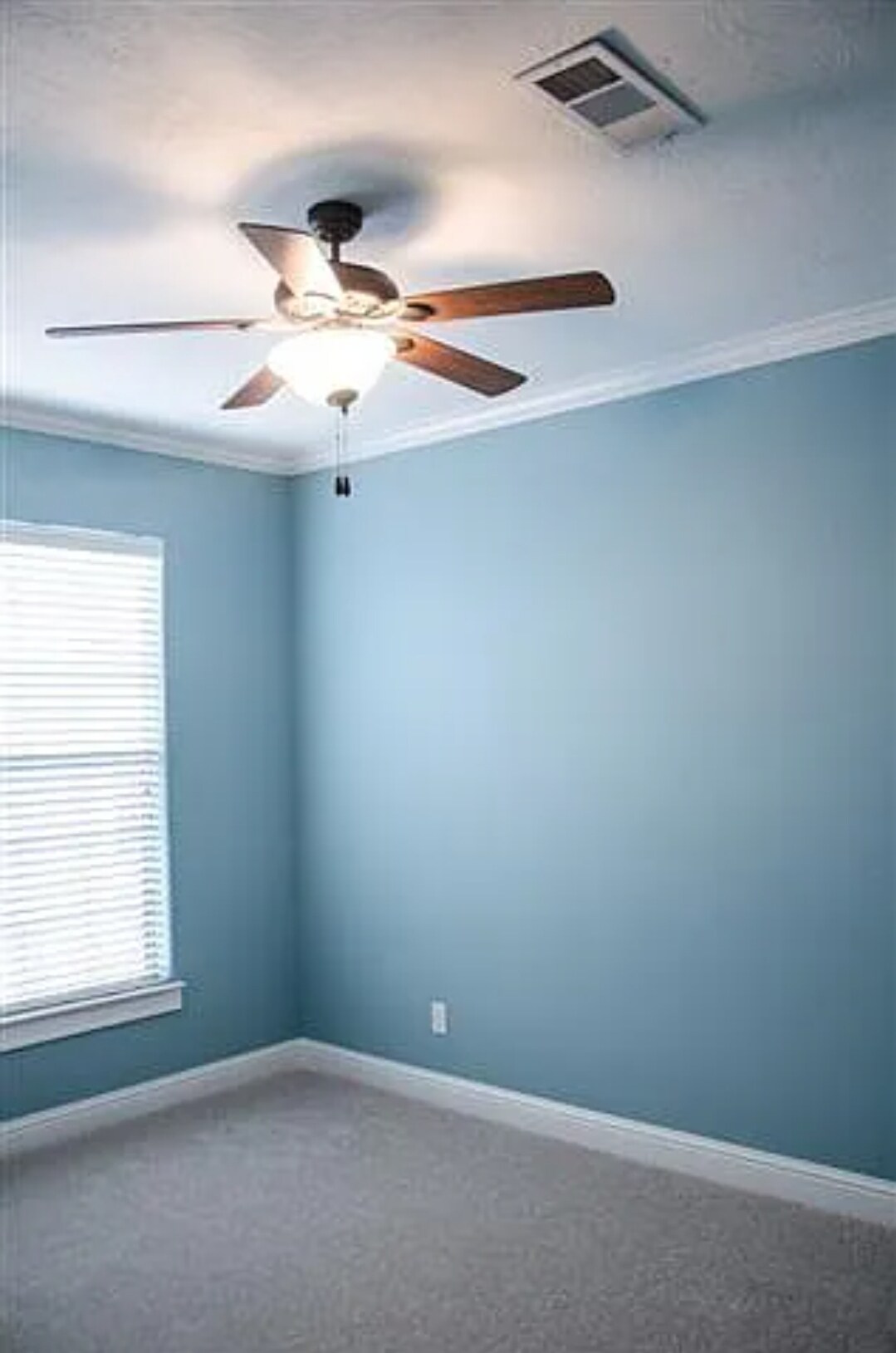 Building Photo - 13 Stonebrook Ct