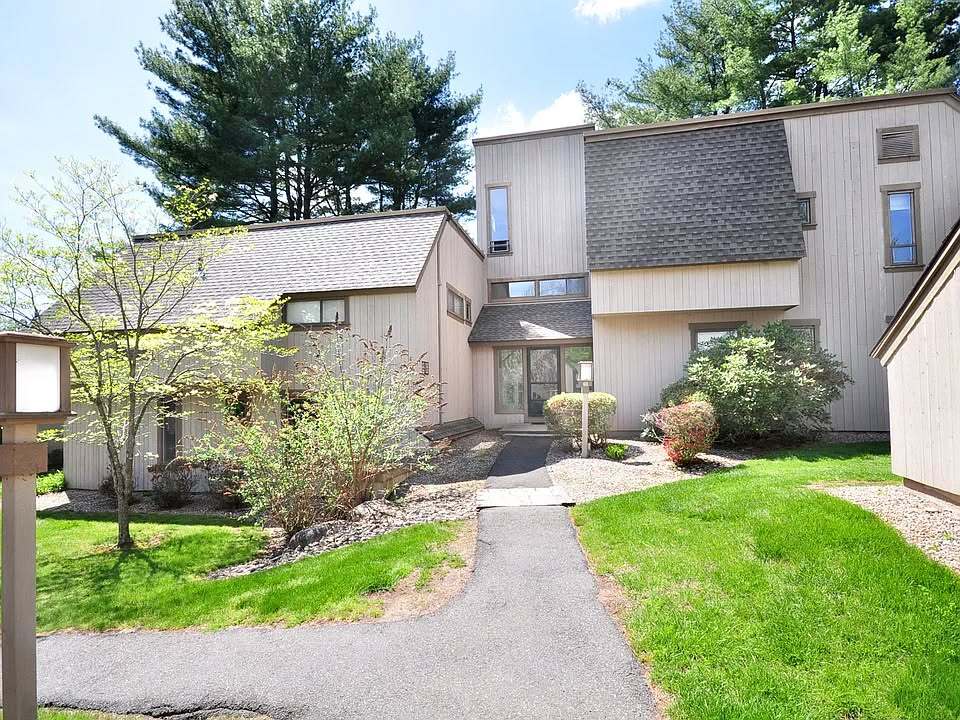 Building Photo - 99 Mallard Dr