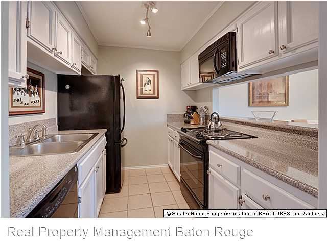 Building Photo - 2 br, 2 bath House - 5222 Blair Lane Apt D