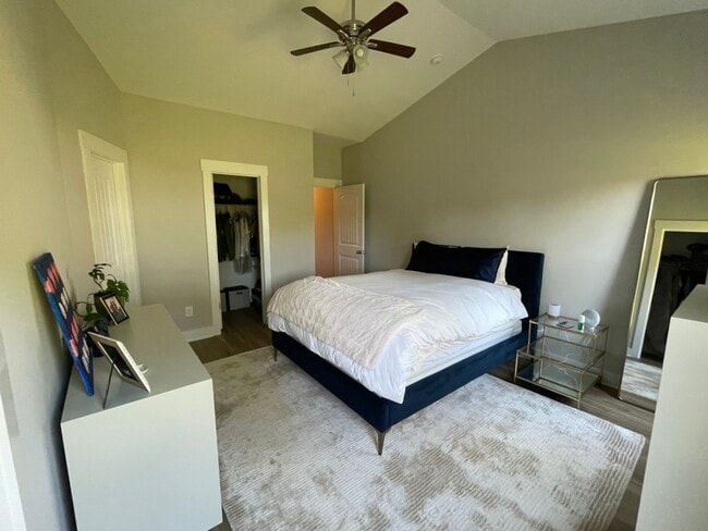 Building Photo - 227 Clay Hill Rd