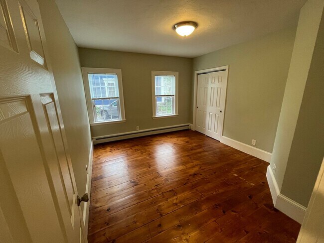 Building Photo - 44 Charnock St