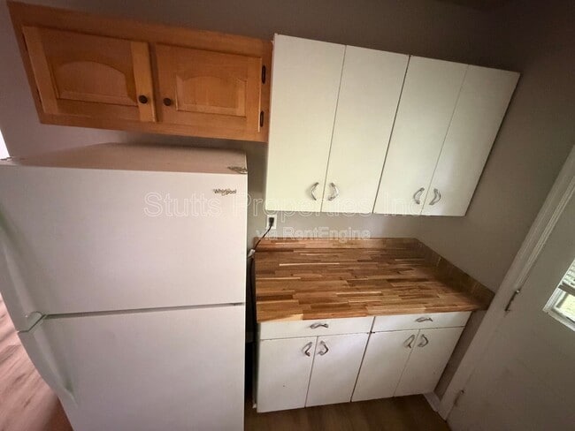 Building Photo - 1027 Bellemeade Ave