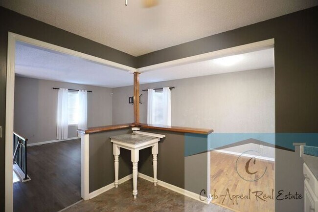 Building Photo - Must see 4-bedroom 2 bath home at 1100 Dupwe.