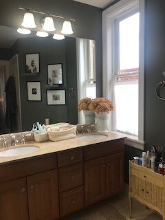 Building Photo - 19 Logan Cir NW