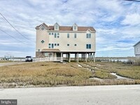 Building Photo - 448 Dock Rd