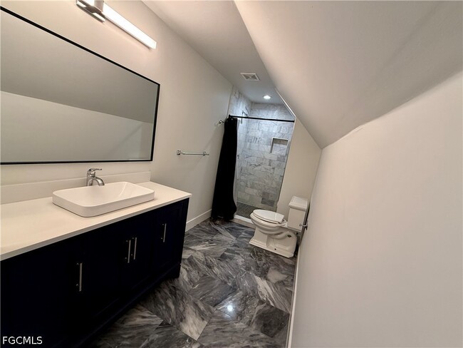 Building Photo - 18422 Huckleberry Rd