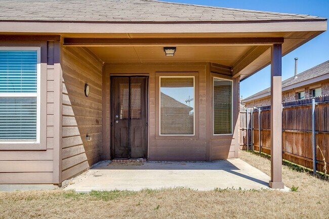 Building Photo - Amazing 4 Bed, 2 Bath in the Highly Desired Villages-Eagle Mountain- 76179- Eagle Mountain/Sagina...