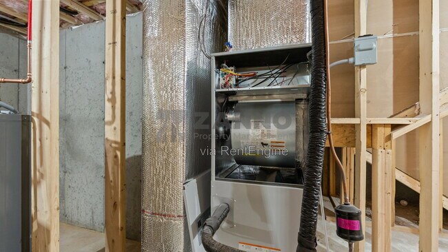 Building Photo - 76 Bouvier Ave