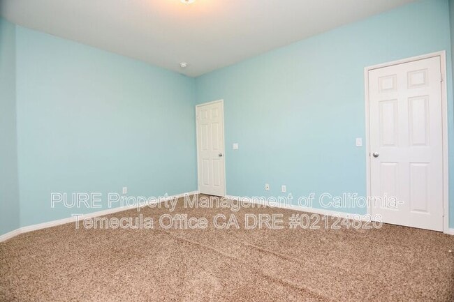 Building Photo - 35808 Chalet Ct