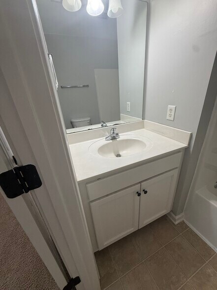 Building Photo - 9084 Haileys Pond Dr