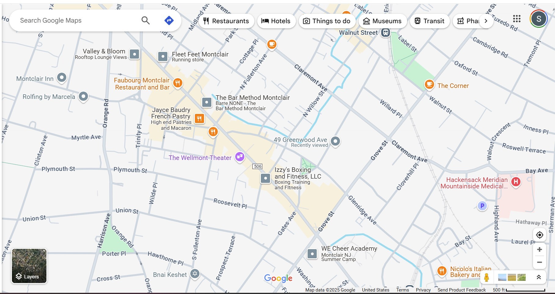 Central Location - 49 Greenwood Ave