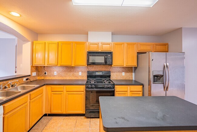 Building Photo - 1126 Noble Glen Dr