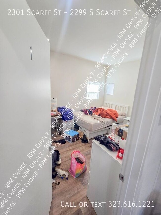 Building Photo - 2301 Scarff St