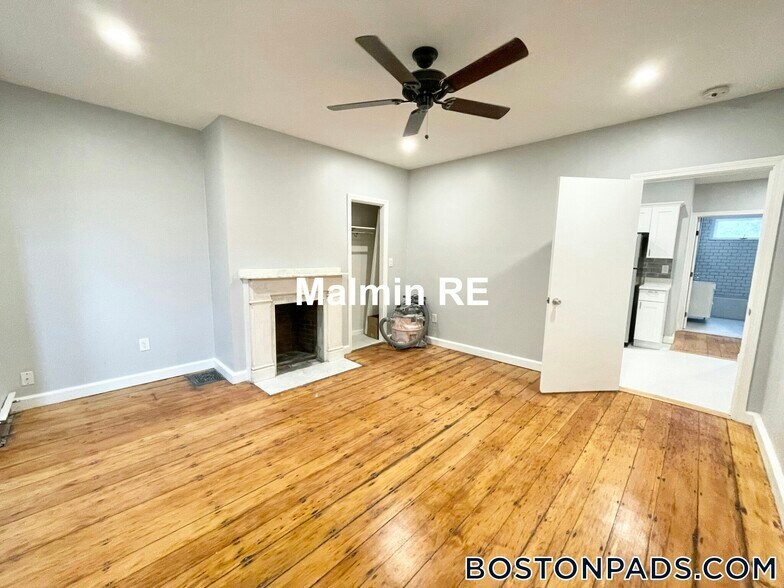 Building Photo - 183 Prospect St