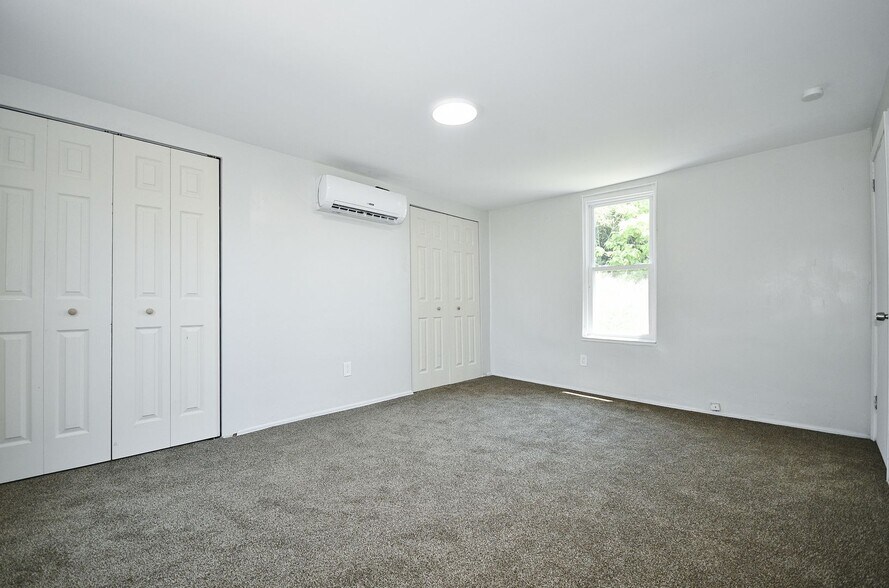 Building Photo - 1103 Crosby St