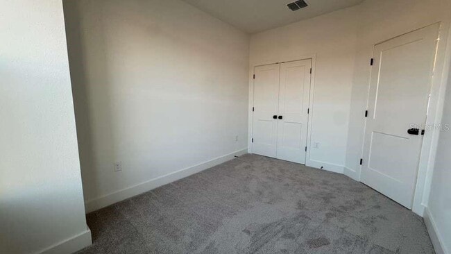 Building Photo - 15244 Groveside Rd